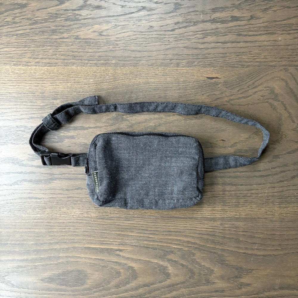Perennials Linen Crossbody Bag
